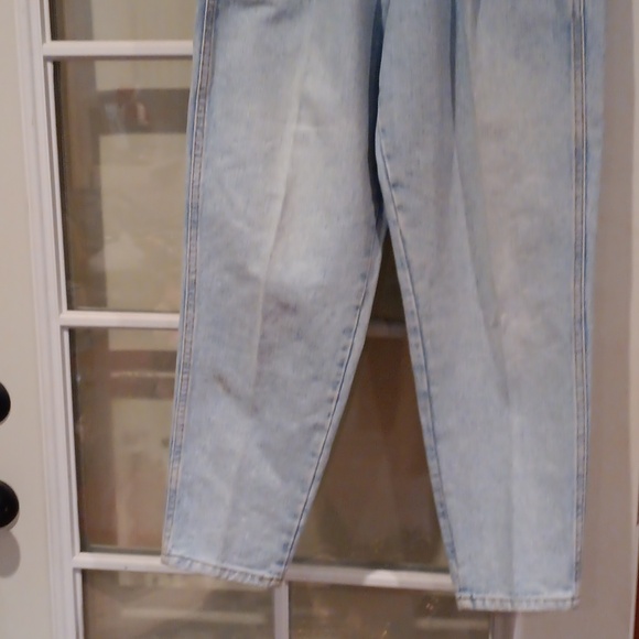 Bill Blass Light Blue Women’s High-Waist Jeans - Picture 3 of 5
